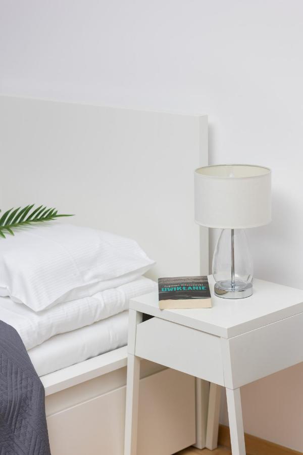 Wola Near Nocny Market By Renters Apartament Warszawa