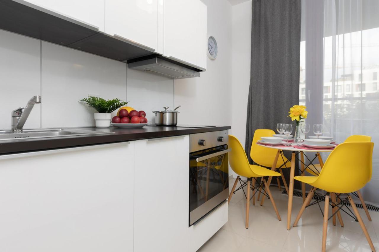 Wola Near Nocny Market By Renters Warszawa