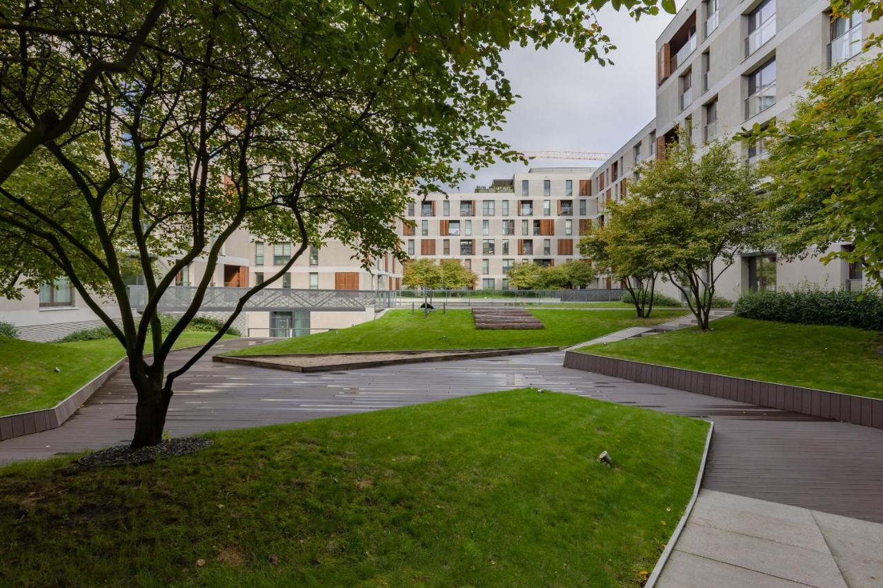 Wola Near Nocny Market By Renters